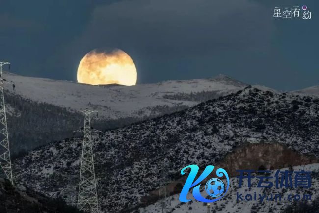 整夜21时53分月亮最圆！